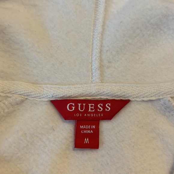 Guess hoodie size medium - Picture 3 of 3